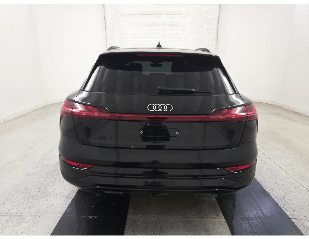 2024 Audi Q8 e-tron Prestige quattro Ventilated Massage Seats / Head Up Display Portland OR