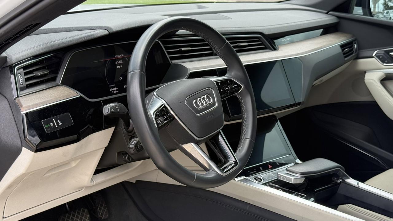 2024 Audi Q8 e-tron Sportback S line Premium Plus  Selma TX