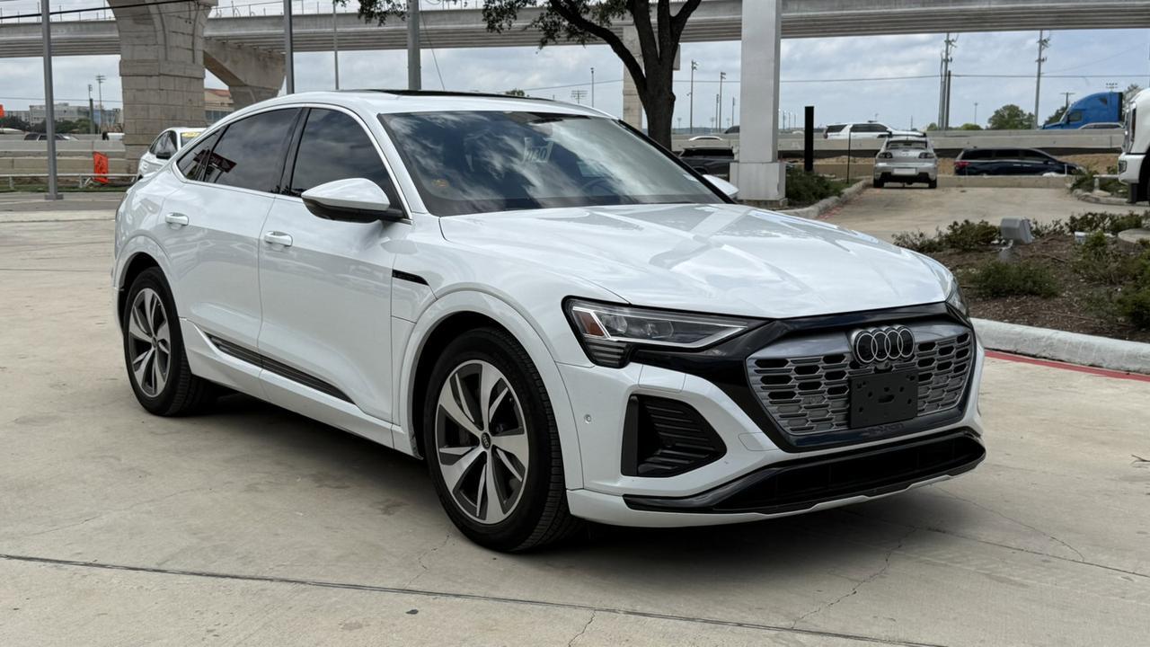 2024 Audi Q8 e-tron Sportback S line Premium Plus  Selma TX