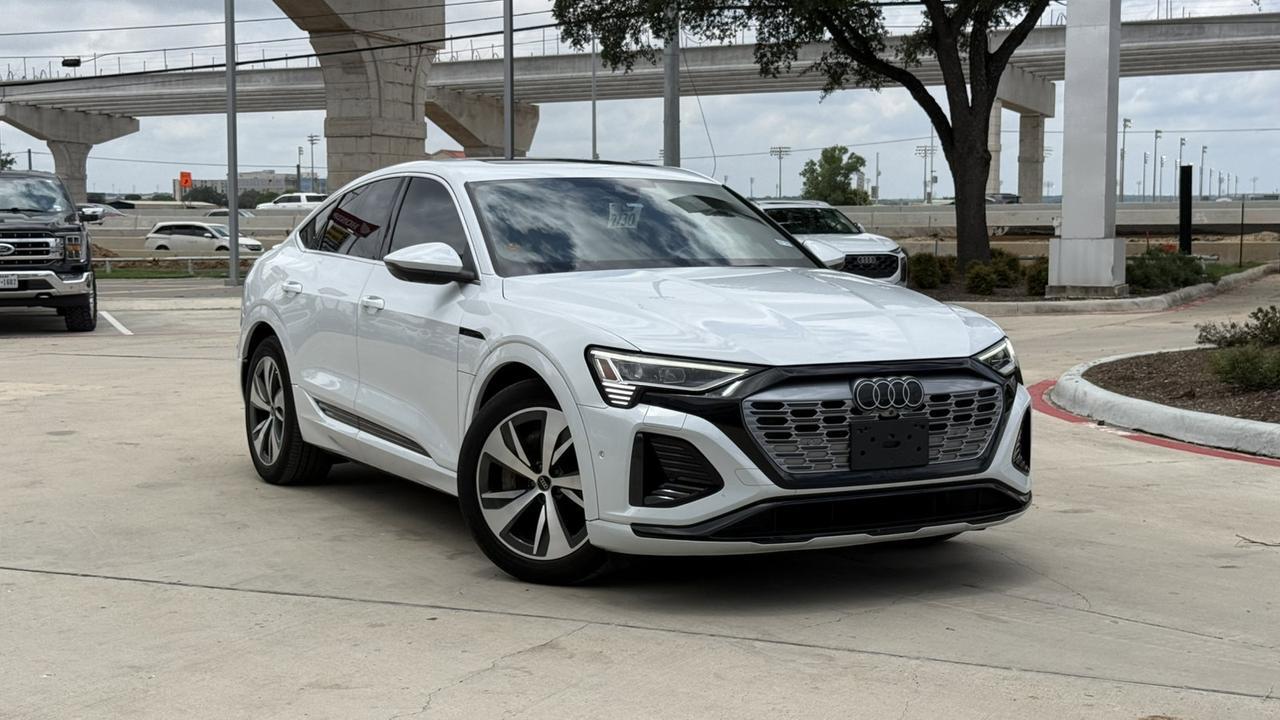 2024 Audi Q8 e-tron Sportback S line Premium Plus  Selma TX