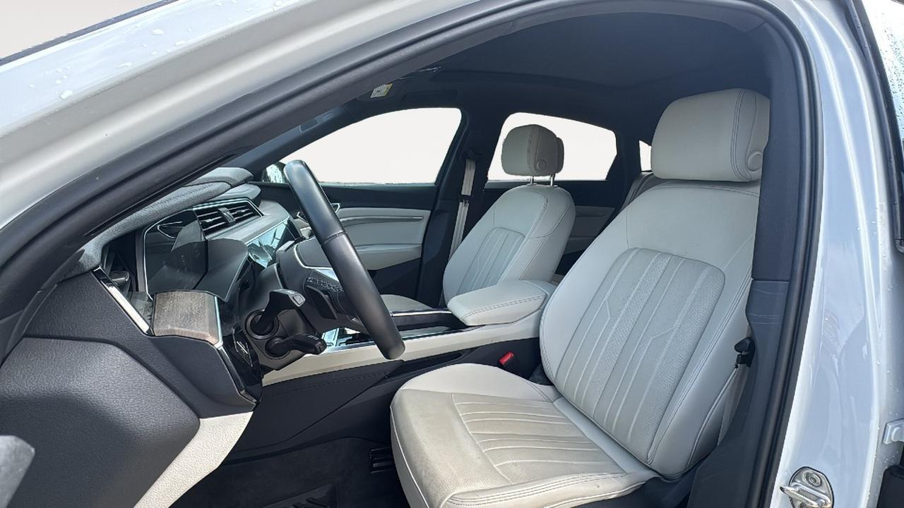 2024 Audi Q8 e-tron Sportback S line Premium Plus  Selma TX