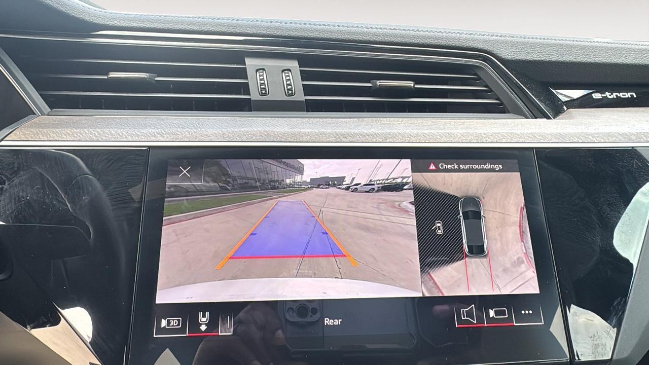 2024 Audi Q8 e-tron Sportback S line Premium Plus  Selma TX