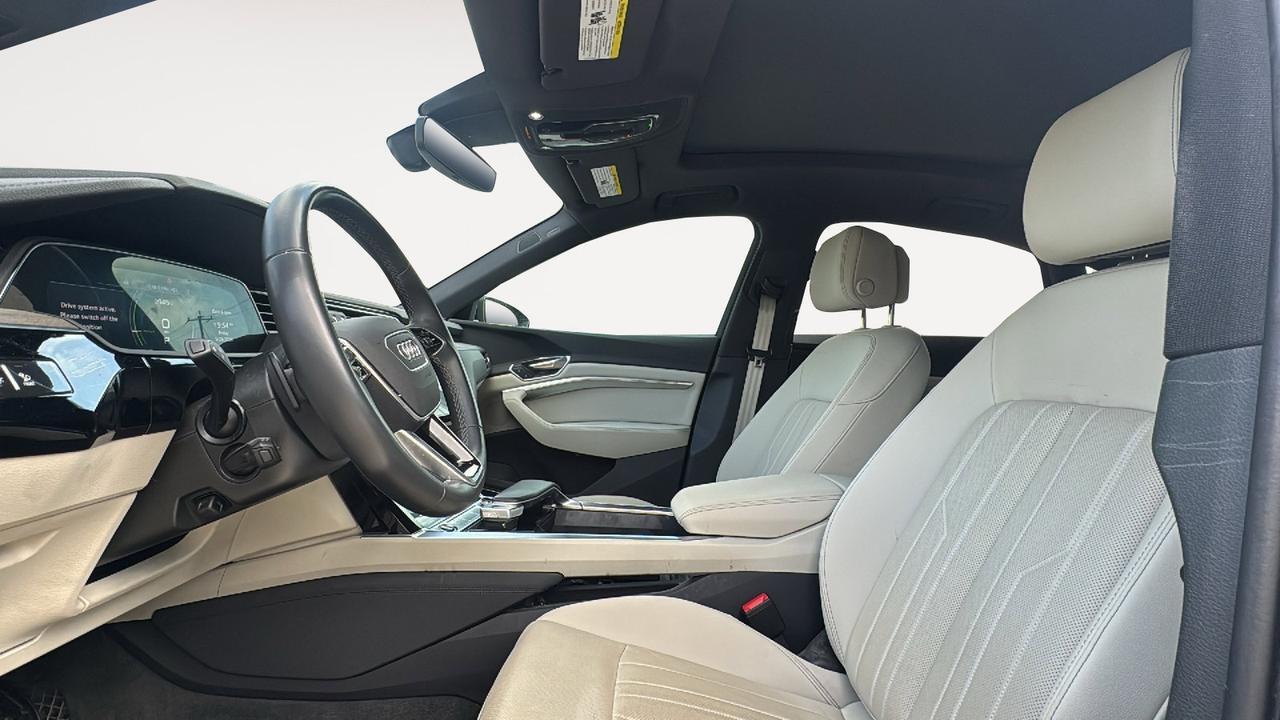 2024 Audi Q8 e-tron Sportback S line Premium Plus  Selma TX
