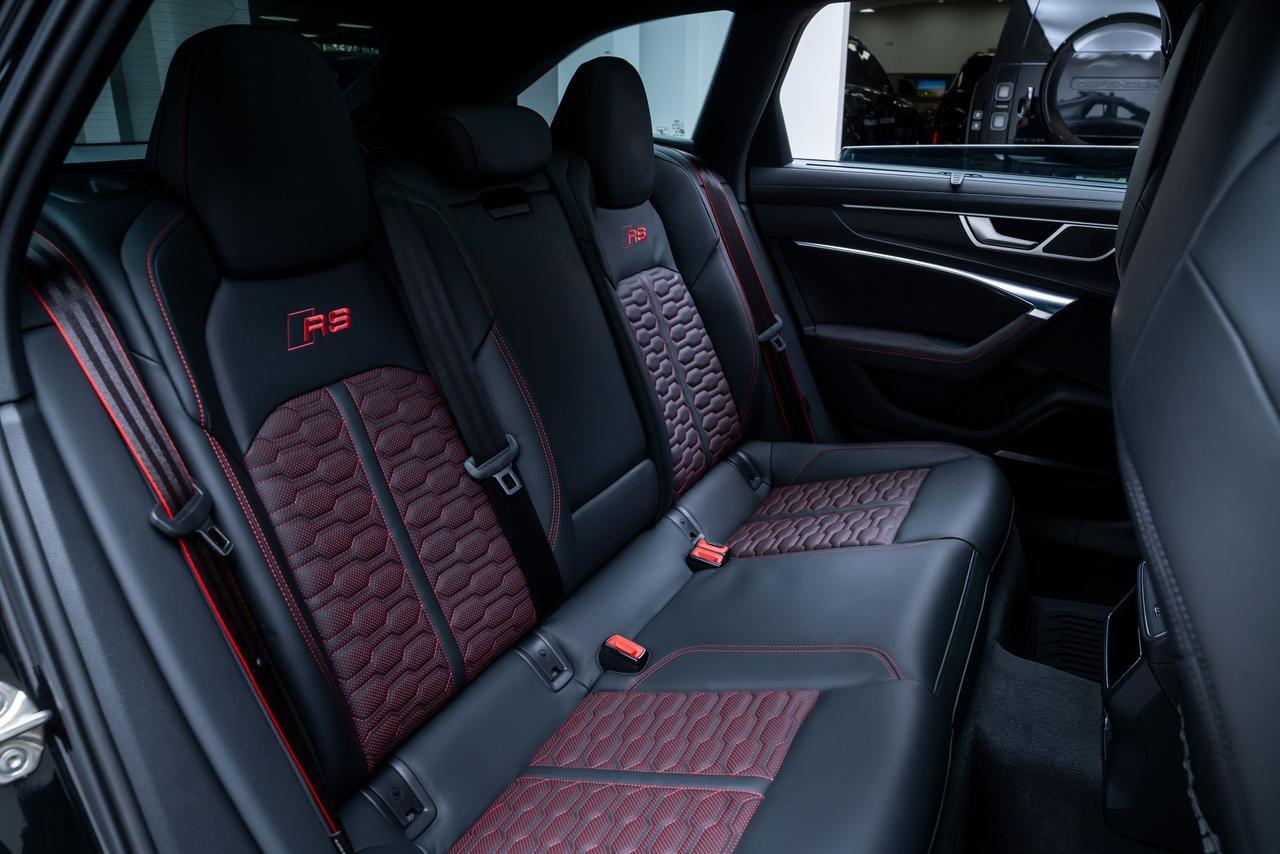 2024 Audi RS 6 Avant performance 4.0T Executive Package / Black Optic / Bang &amp; Olufsen S Portland OR