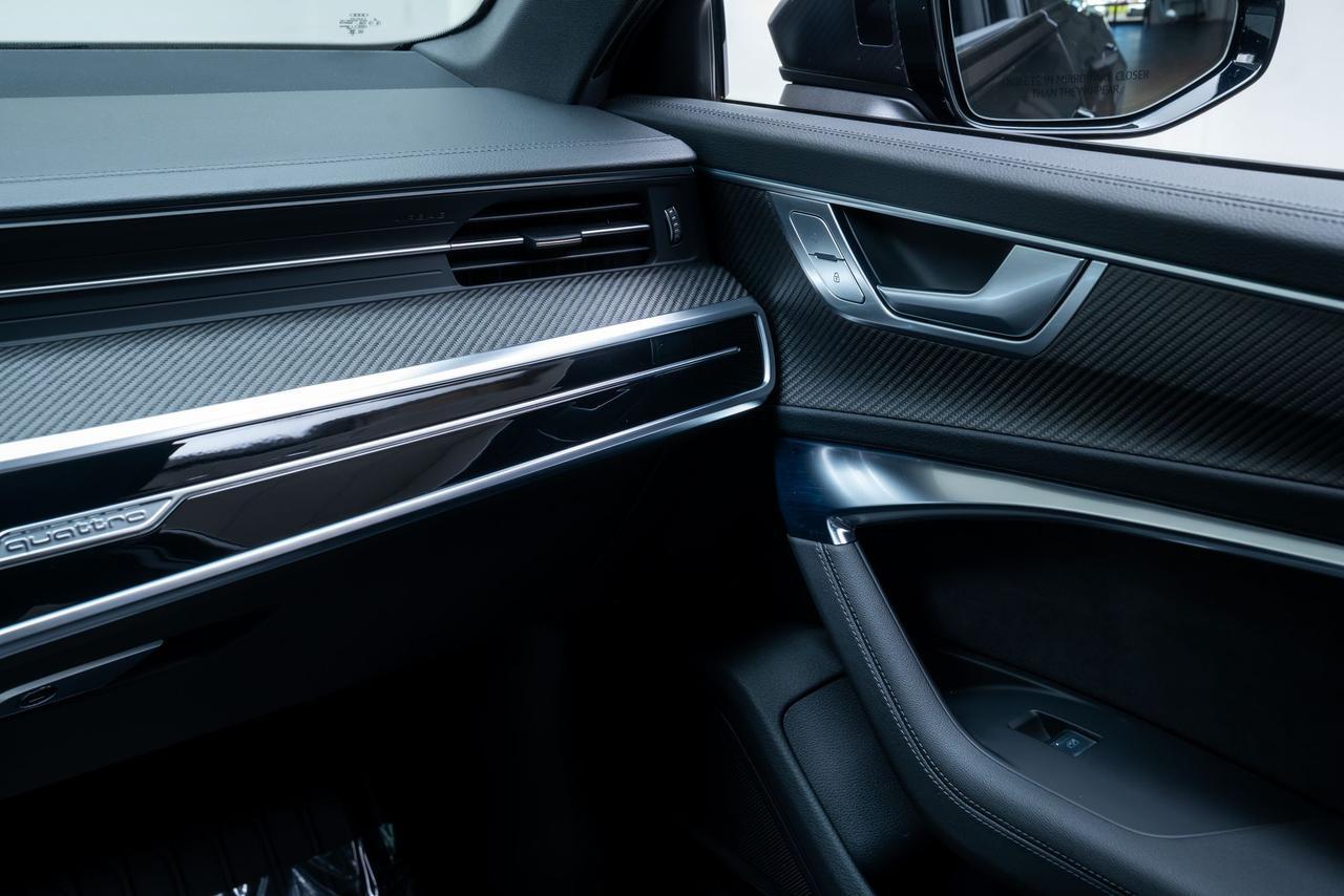 2024 Audi RS 6 Avant performance 4.0T Executive Package Black Optic Package Bang &amp; Olufs Portland OR