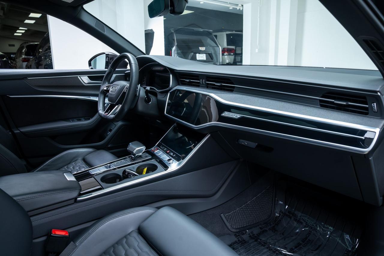 2024 Audi RS 6 Avant performance 4.0T Executive Package Black Optic Package Bang &amp; Olufs Portland OR