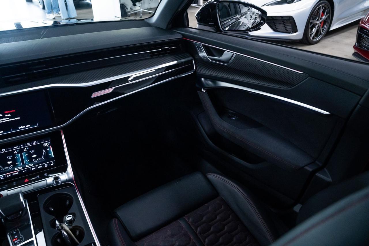 2024 Audi RS 6 Avant performance 4.0T Portland OR