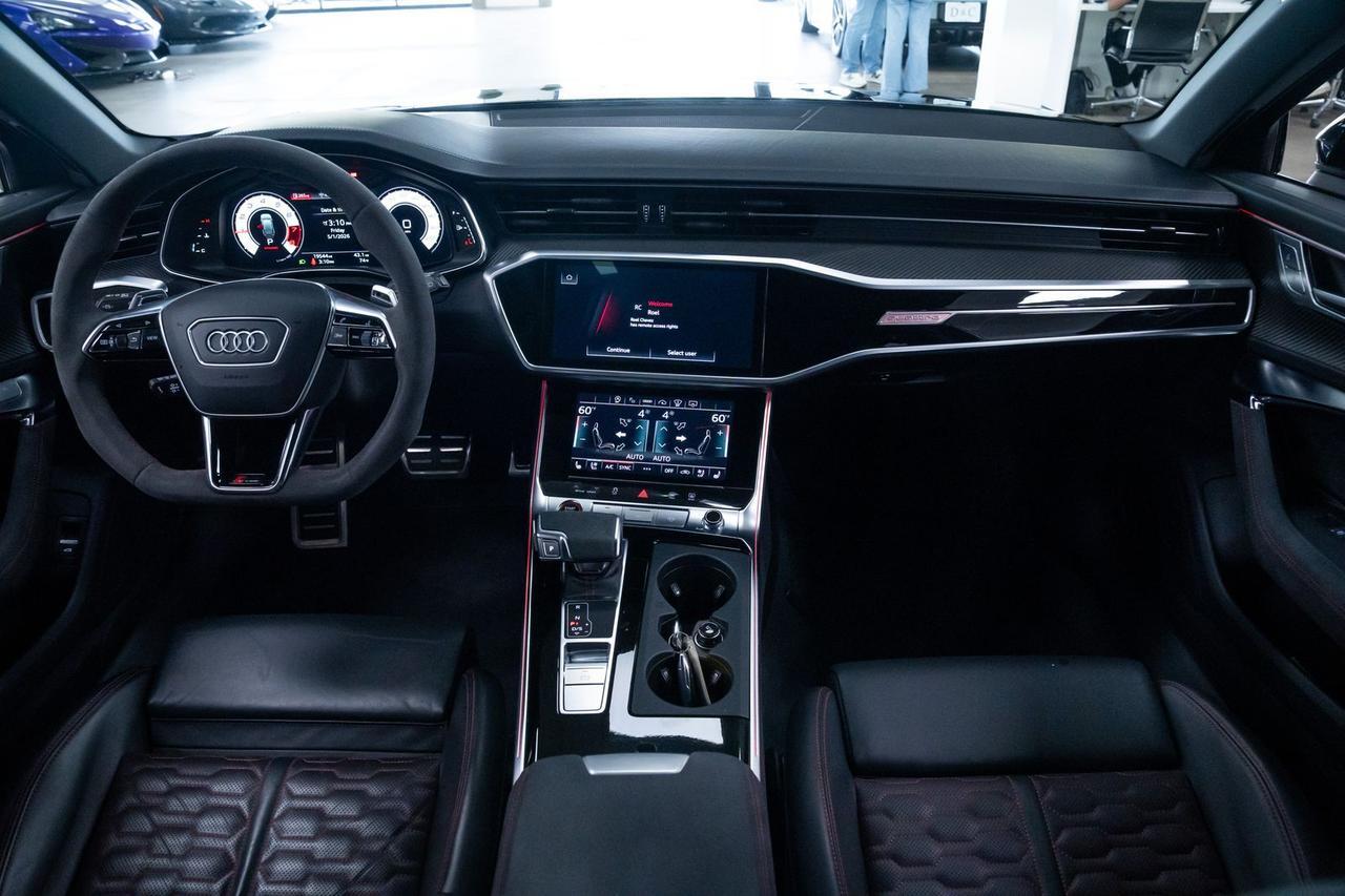 2024 Audi RS 6 Avant performance 4.0T Portland OR