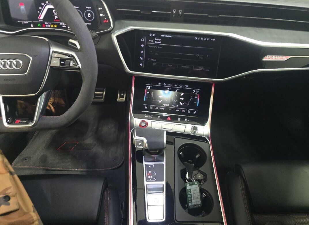 2024 Audi RS 6 Avant performance 4.0T quattro RS Design Package Matte Carbon Package Portland OR