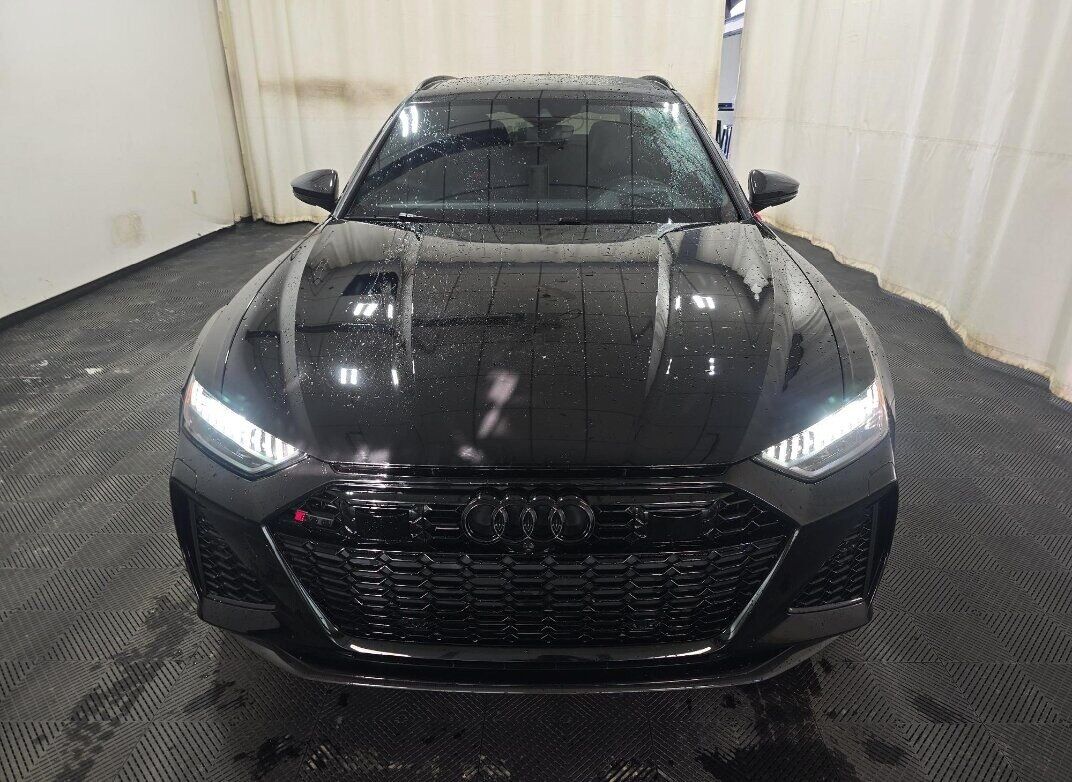 2024 Audi RS 6 Avant performance 4.0T quattro RS Design Package Matte Carbon Package Portland OR