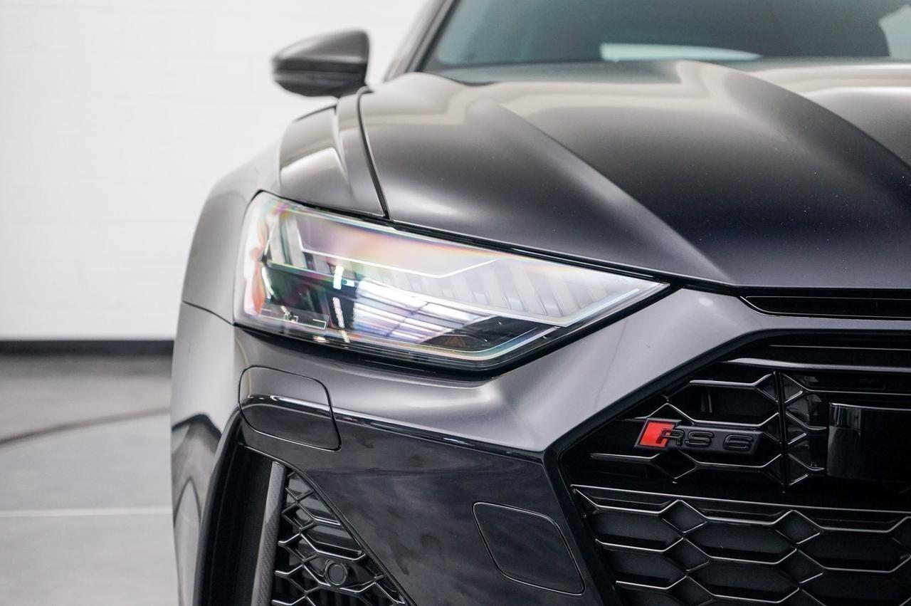 2024 Audi RS 6 Avant performance Newport Beach CA