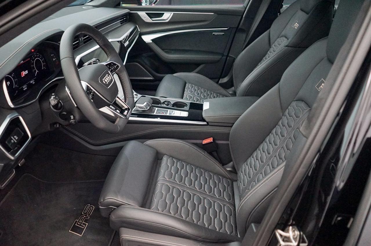 2024 Audi RS 6 Avant performance Newport Beach CA