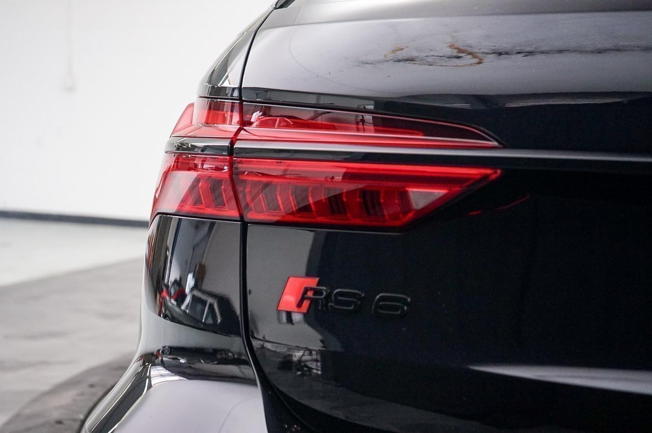 2024 Audi RS 6 Avant performance Bronze Pkg 1/75 Made Newport Beach CA