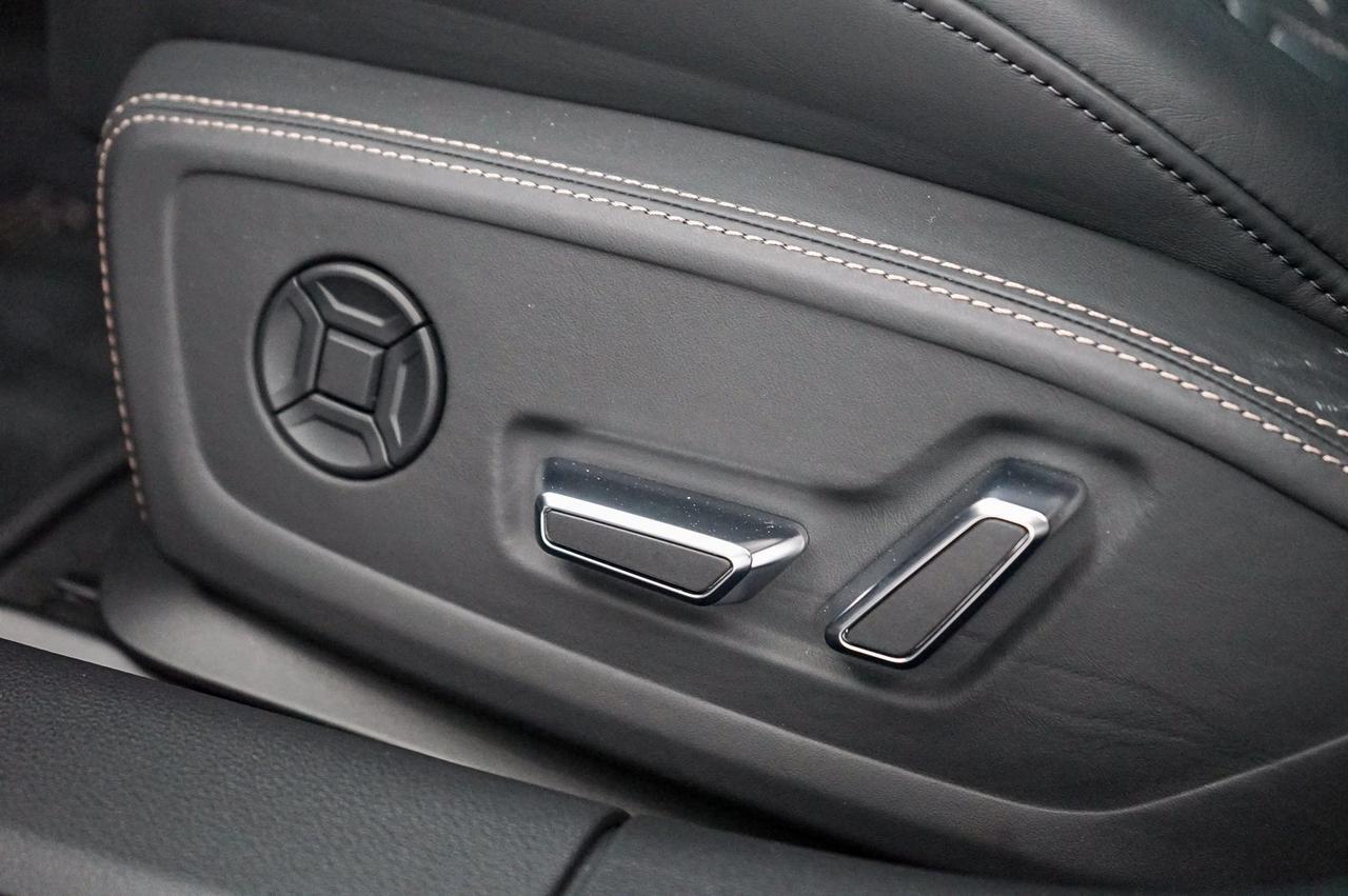 2024 Audi RS 6 Avant performance Bronze Pkg 1/75 Made Newport Beach CA