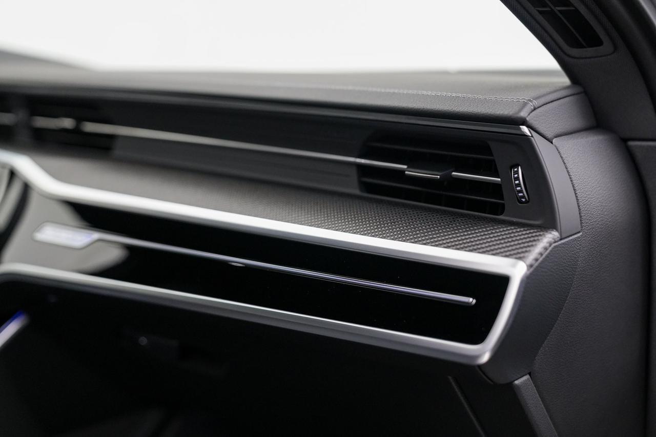 2024 Audi RS 6 Avant performance Newport Beach CA