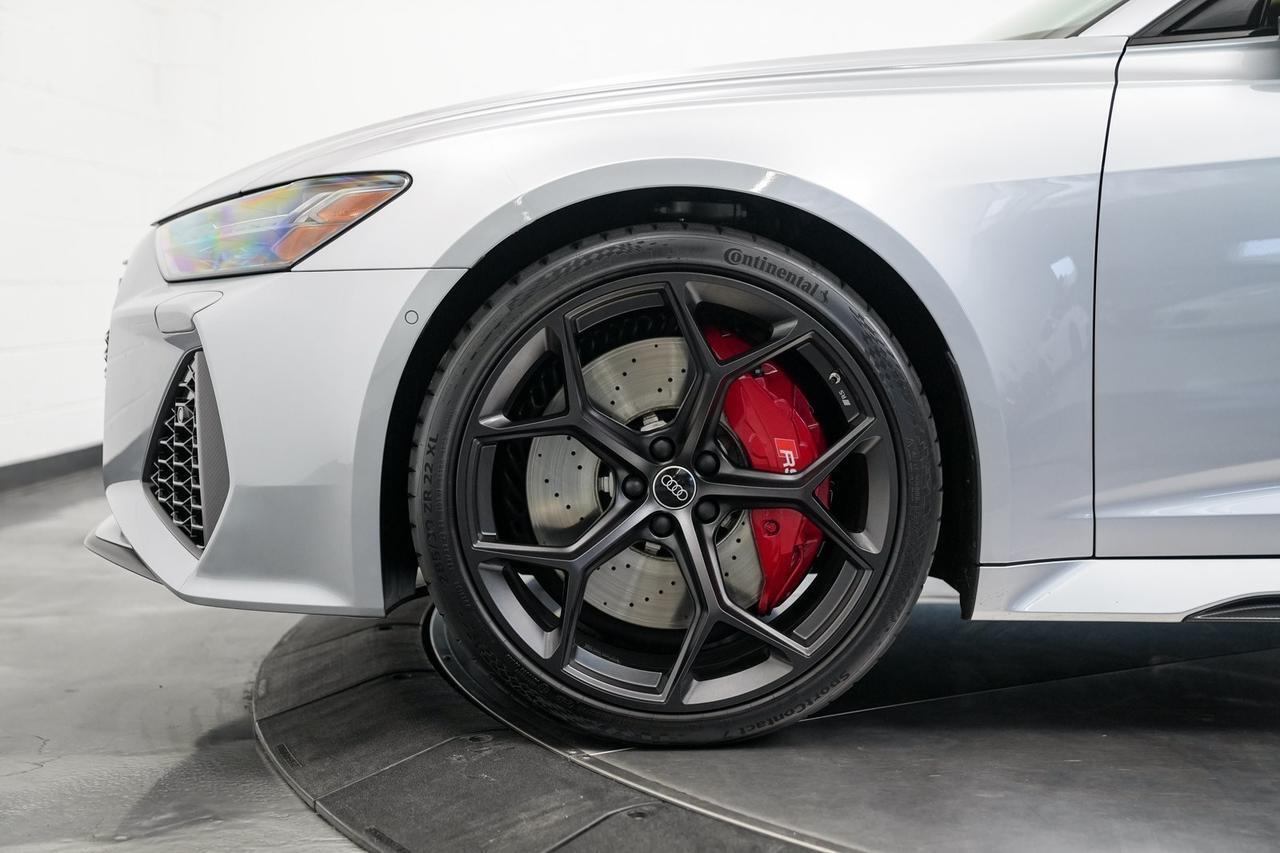 2024 Audi RS 6 Avant performance Newport Beach CA