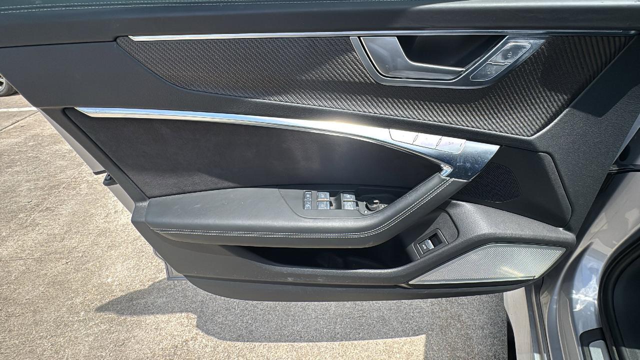 2024 Audi RS 6 Avant performance  Selma TX