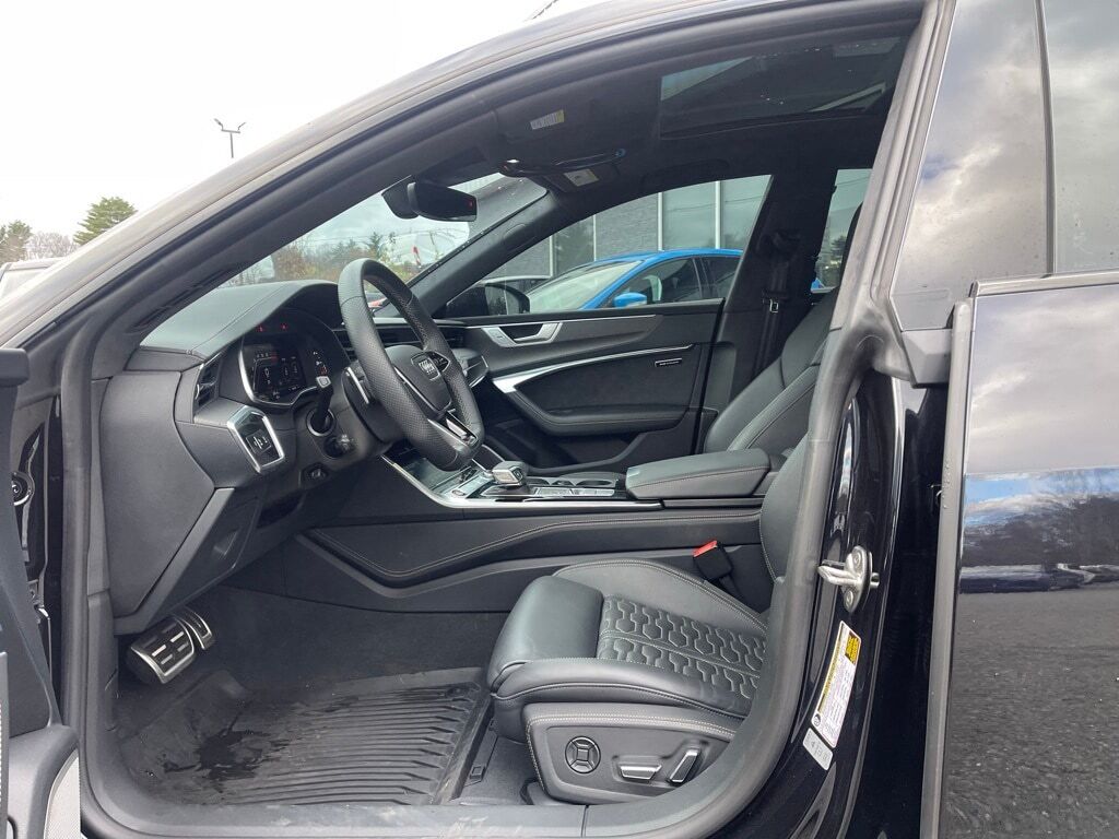 2024 Audi RS 7 4.0T Performance Orange MA