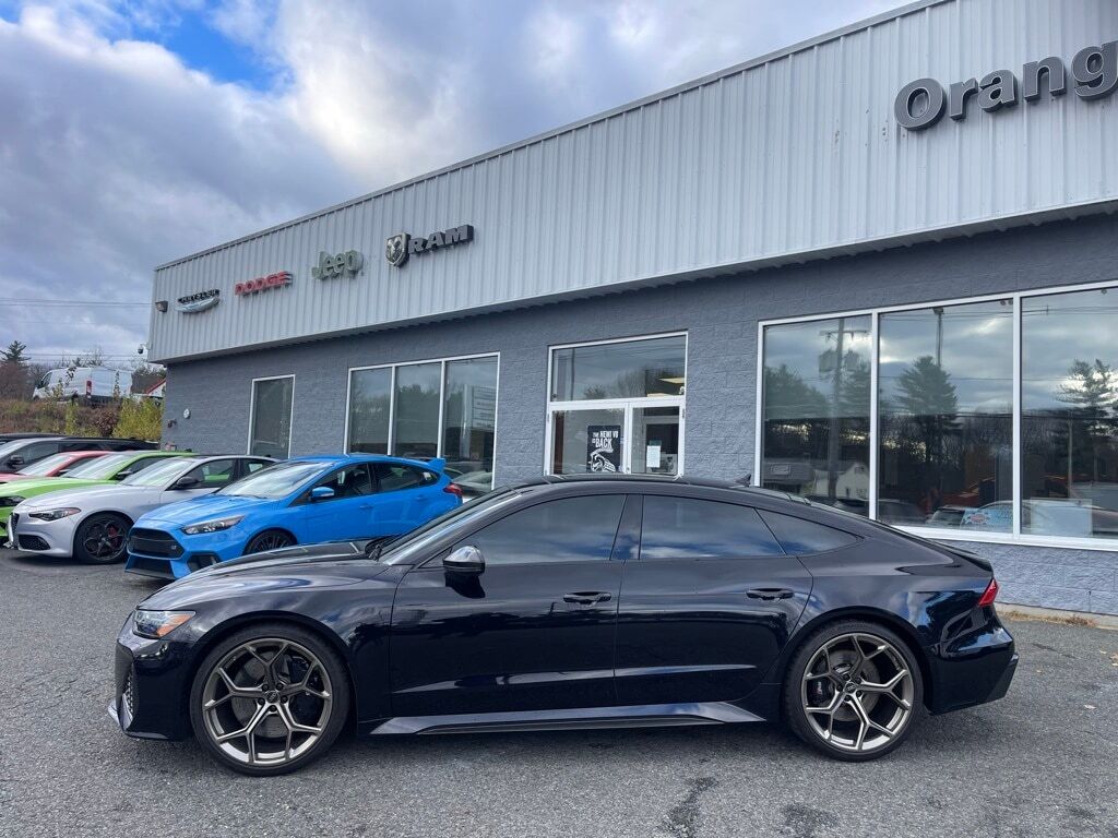 2024 Audi RS 7 4.0T Performance