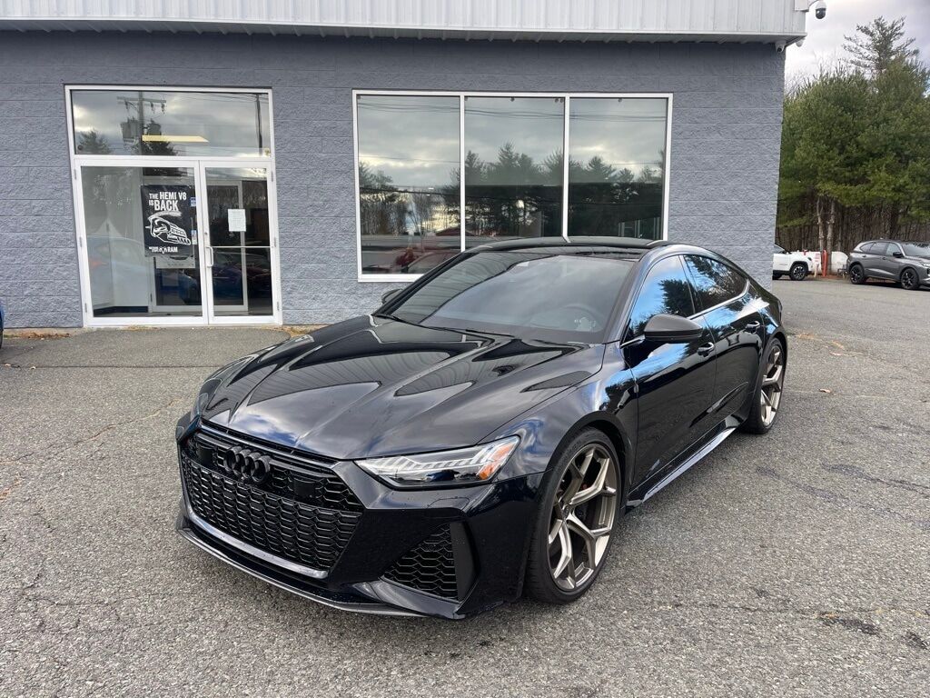 2024 Audi RS 7 4.0T Performance