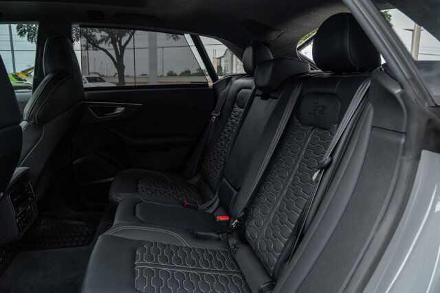 2024 Audi RS Q8  Selma TX
