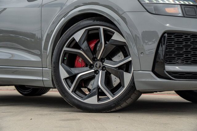 2024 Audi RS Q8  Selma TX
