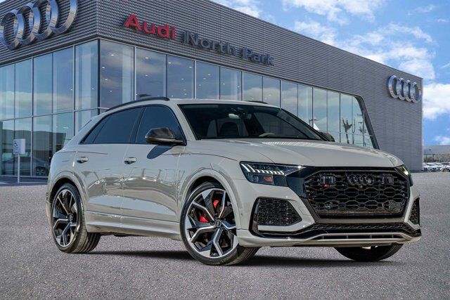 2024 Audi RS Q8