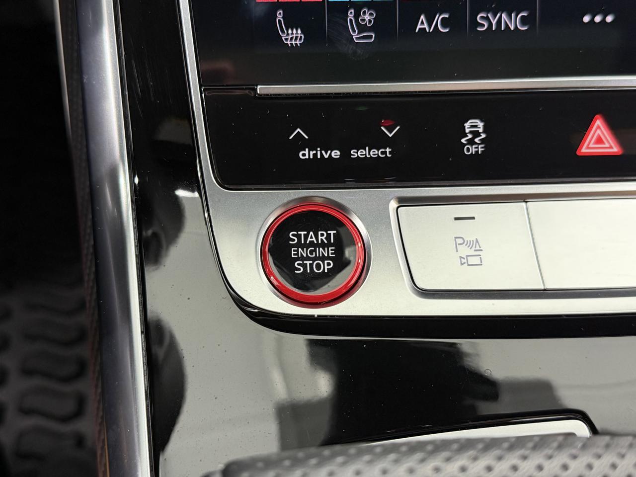 2024 Audi RS Q8 4.0T Newark DE