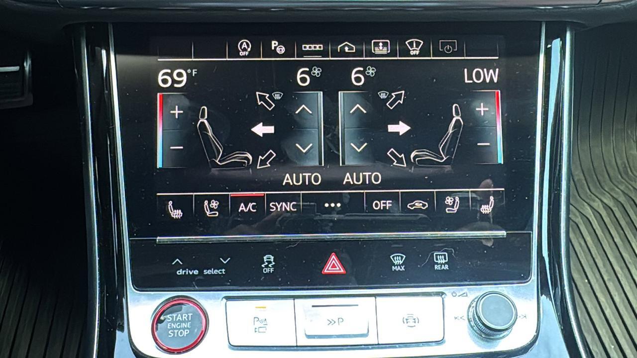 2024 Audi S8  Selma TX