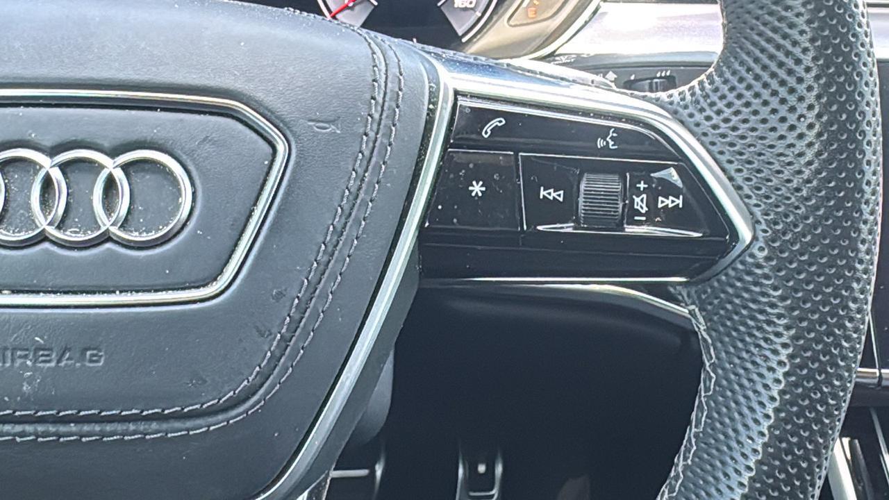 2024 Audi S8  Selma TX