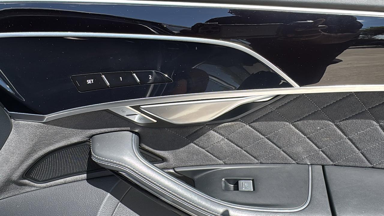 2024 Audi S8  Selma TX