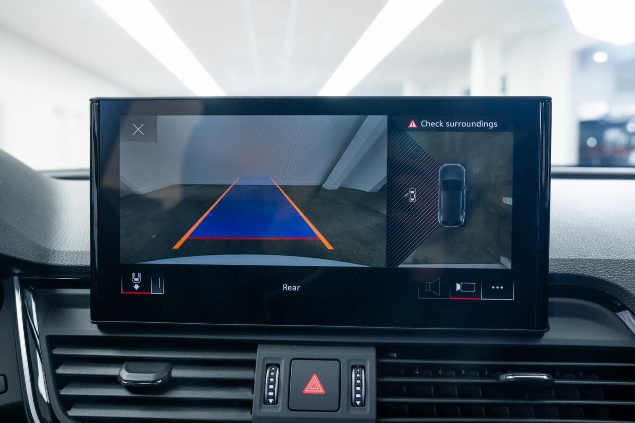 2024 Audi SQ5 Premium Plus 1 Owner Heated Seats Bang &amp; Olufsen Audio Portland OR