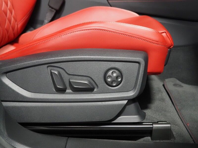 2024 Audi SQ5 Premium Plus 3.0 TFSI Quattro *BLACK OPTIC PKG, S SPORT PKG, VIRTUAL COCKPIT, ADAPTIVE CRUISE, SAFETY ALERTS, 360 CAMERAS, PANO MOONROOF, NAPPA LEATHER, HEATED SEATS/STEERING, ADVANCED KEY, POWER LIFTGATE, 21 INCH WHEELS, BANG & OLUFSEN, APPLE CARPLAY Round Rock TX