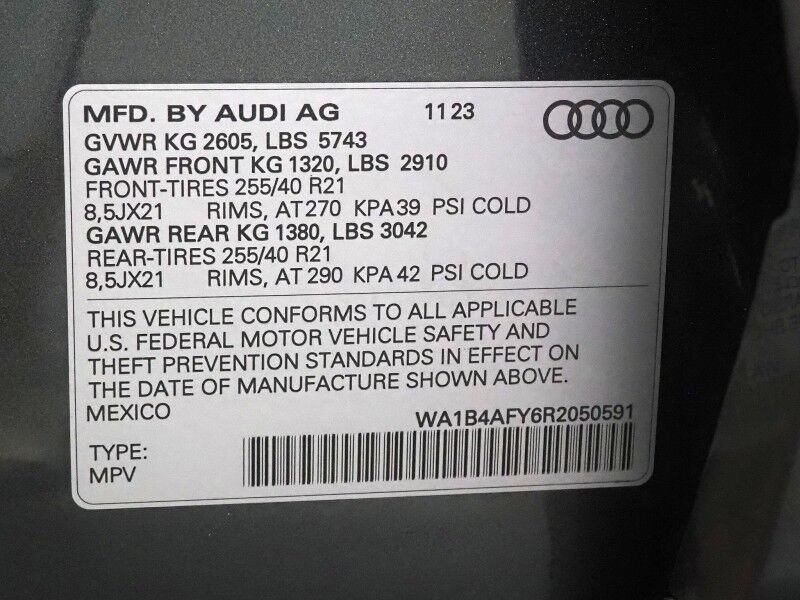 2024 Audi SQ5 Premium Plus 3.0 TFSI Quattro *BLACK OPTIC PKG, S SPORT PKG, VIRTUAL COCKPIT, ADAPTIVE CRUISE, SAFETY ALERTS, 360 CAMERAS, PANO MOONROOF, NAPPA LEATHER, HEATED SEATS/STEERING, ADVANCED KEY, POWER LIFTGATE, 21 INCH WHEELS, BANG & OLUFSEN, APPLE CARPLAY Round Rock TX