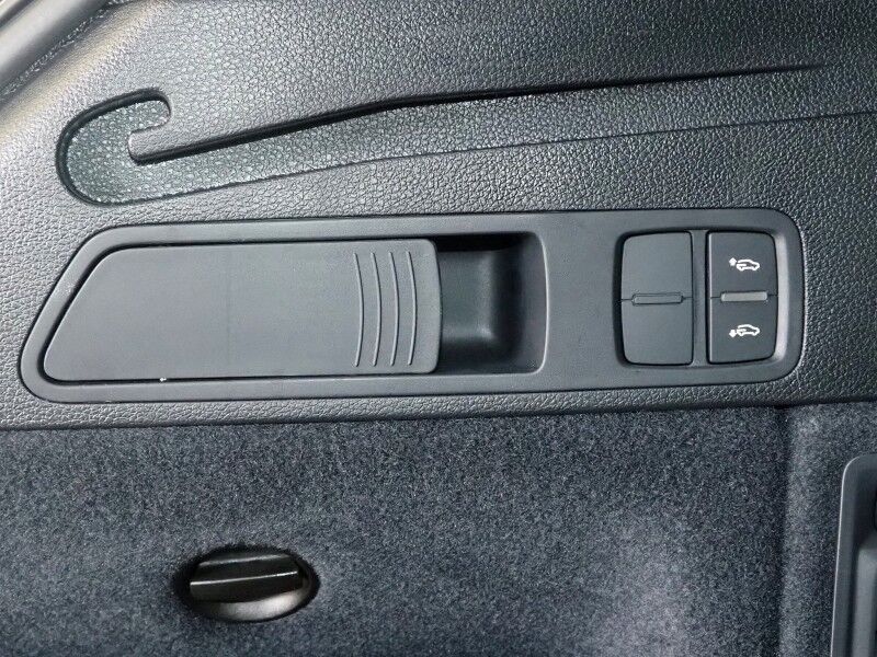 2024 Audi SQ5 Premium Plus 3.0 TFSI Quattro *BLACK OPTIC PKG, S SPORT PKG, VIRTUAL COCKPIT, ADAPTIVE CRUISE, SAFETY ALERTS, 360 CAMERAS, PANO MOONROOF, NAPPA LEATHER, HEATED SEATS/STEERING, ADVANCED KEY, POWER LIFTGATE, 21 INCH WHEELS, BANG & OLUFSEN, APPLE CARPLAY Round Rock TX