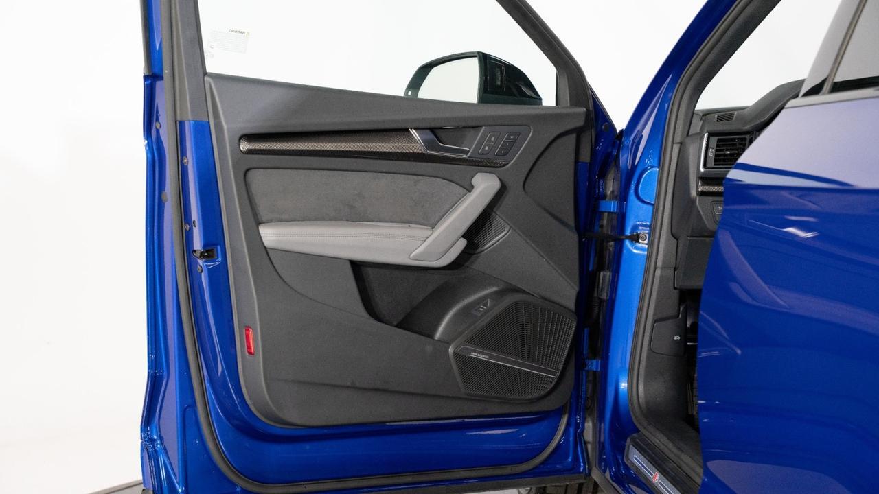2024 Audi SQ5 Premium Plus / S Sport package/ Black Optic Franklin TN