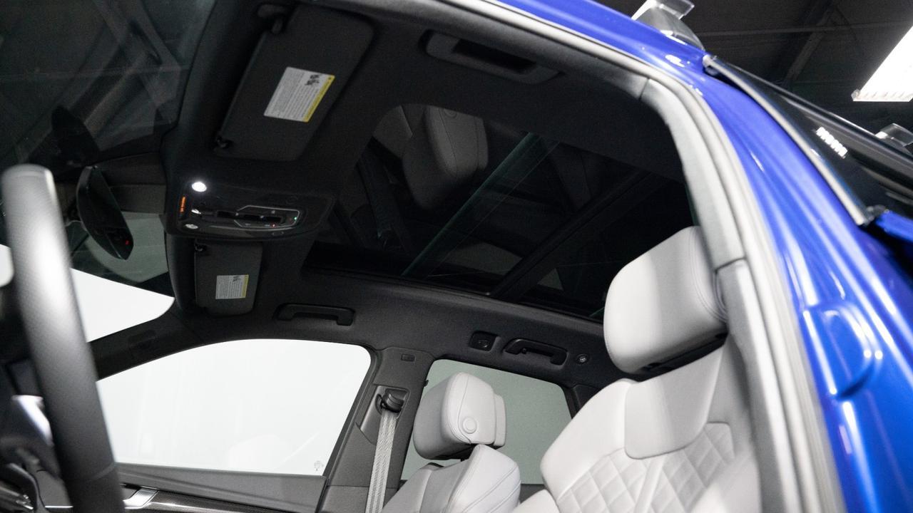 2024 Audi SQ5 Premium Plus / S Sport package/ Black Optic Franklin TN