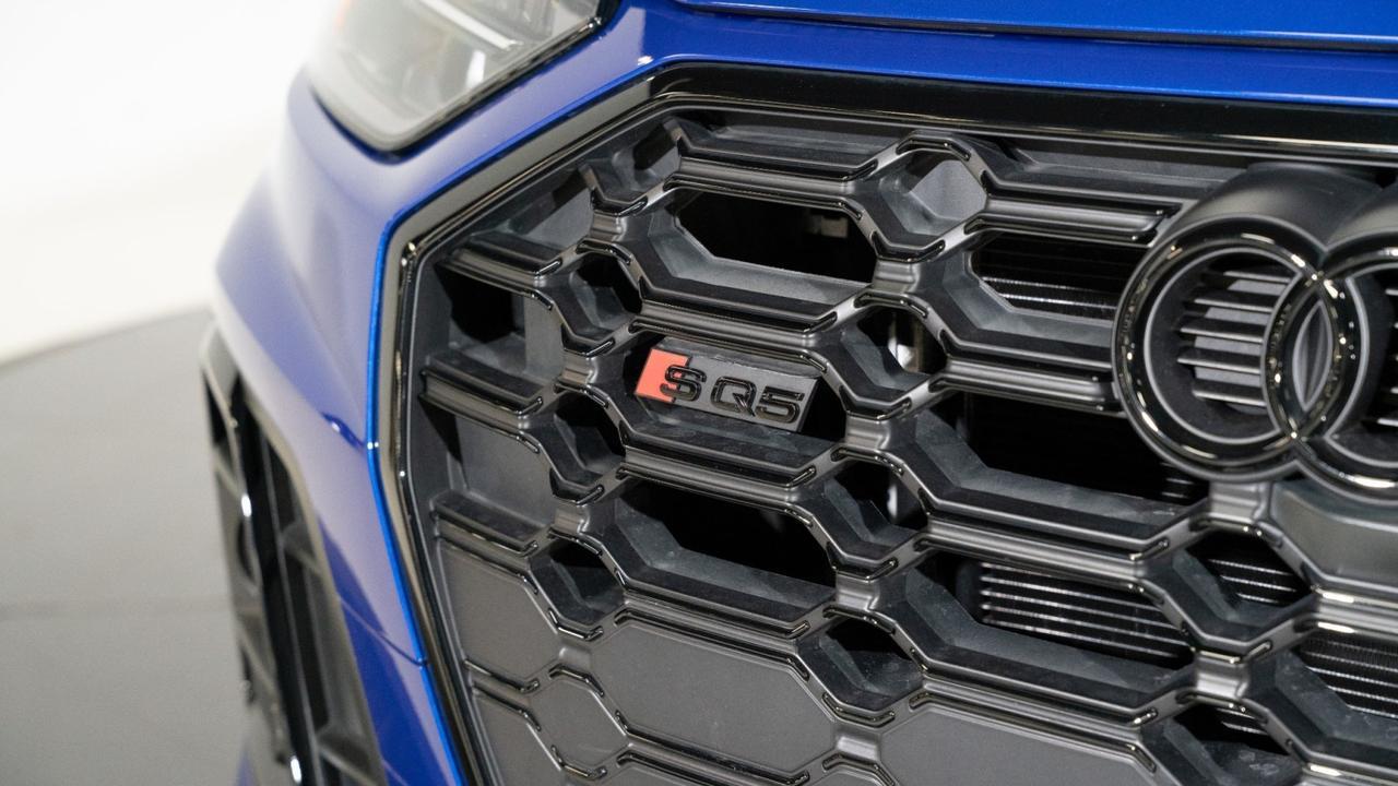 2024 Audi SQ5 Premium Plus / S Sport package/ Black Optic Franklin TN