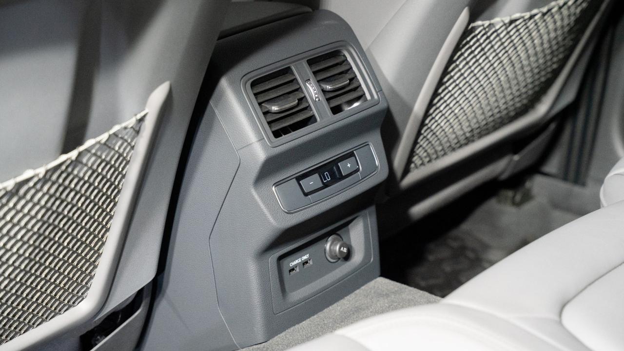 2024 Audi SQ5 Premium Plus / S Sport package/ Black Optic Franklin TN