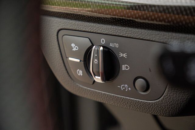 2024 Audi SQ5 Premium Plus  Selma TX