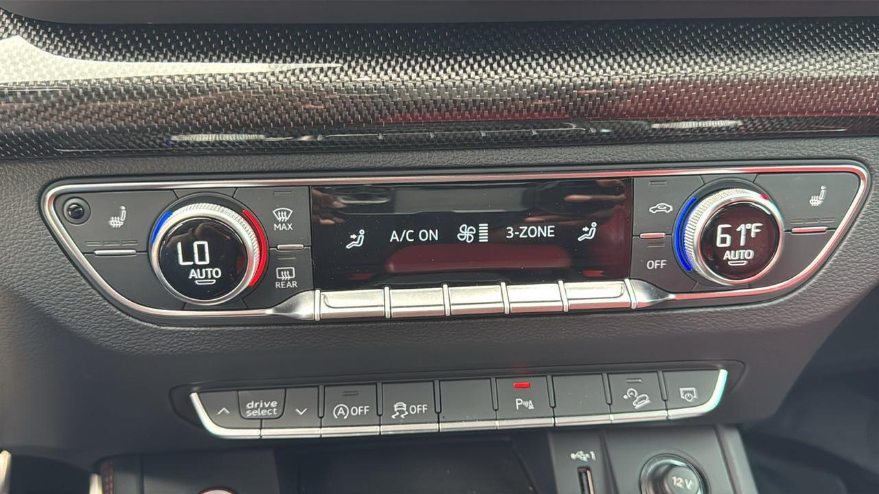 2024 Audi SQ5 Premium Plus  Selma TX