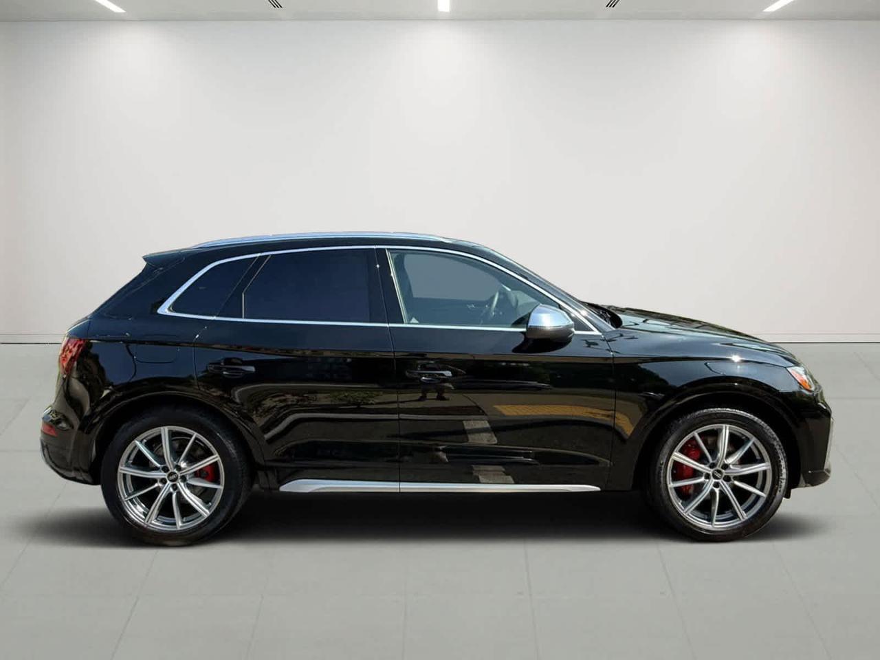 2024 Audi SQ5 Premium Plus Wellesley MA