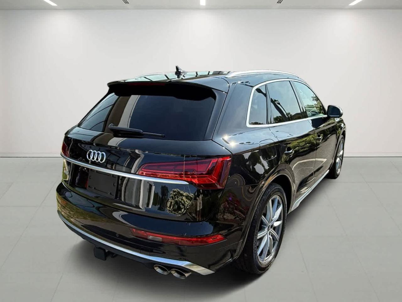 2024 Audi SQ5 Premium Plus Wellesley MA