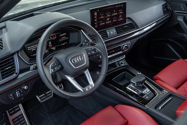 2024 Audi SQ5 Prestige Black Optic Pkg & 21&quot; Wheels  Selma TX