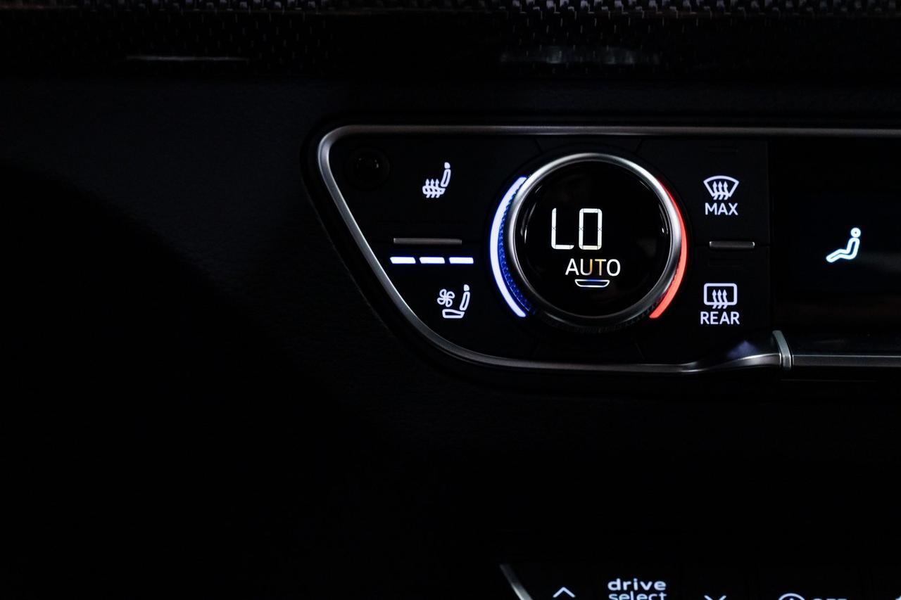 2024 Audi SQ5 Sportback Premium Plus 1 Owner Premium Plus Package Black Optic Package Portland OR