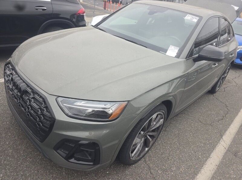 2024 Audi SQ5 Sportback Premium Plus Willowbrook IL
