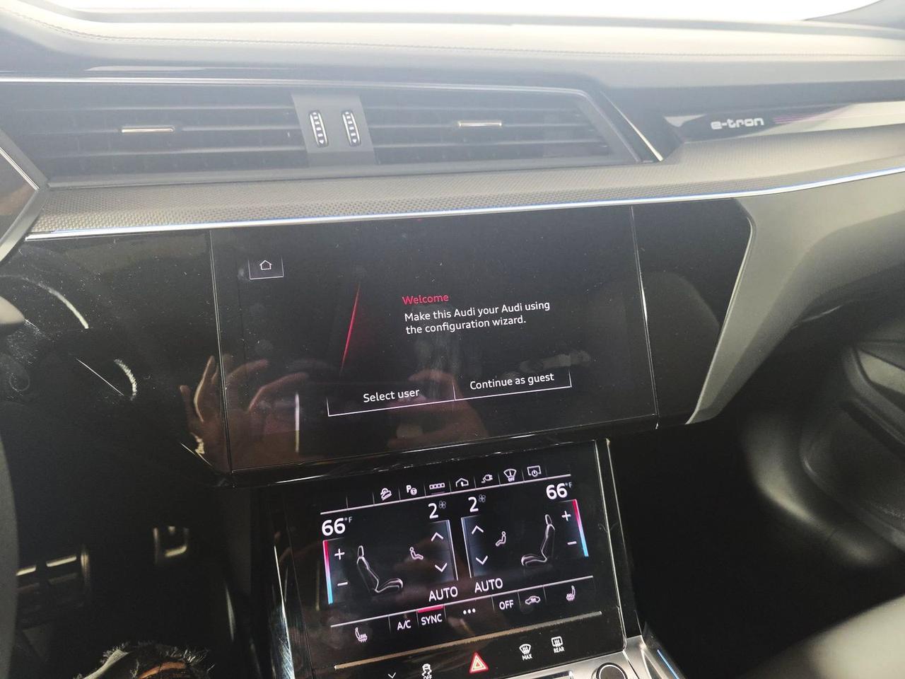 2024 Audi SQ8 Sportback e-tron Prestige quattro Head Up Display / Matrix LED Headlights Portland OR