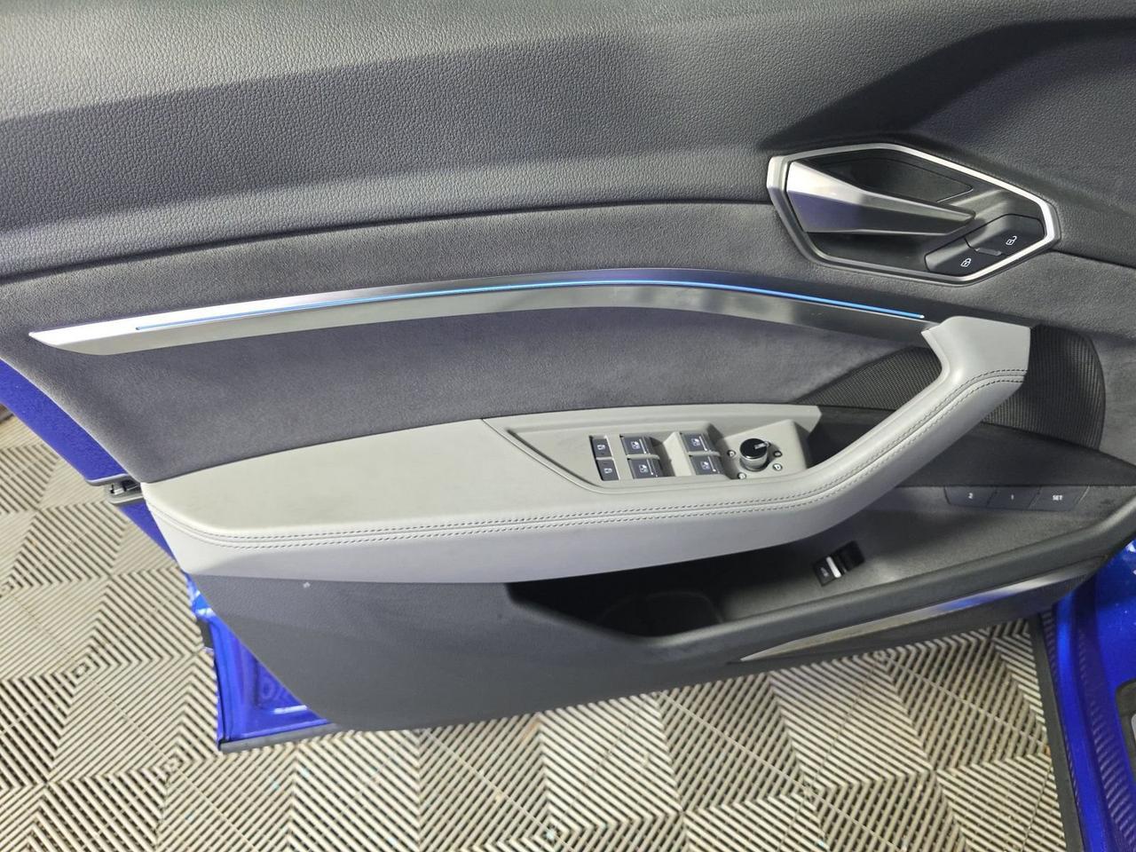 2024 Audi SQ8 Sportback e-tron Prestige quattro Head Up Display / Matrix LED Headlights Portland OR