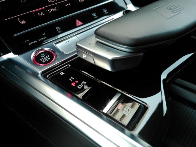 2024 Audi SQ8 e-tron Premium Plus quattro Plano TX