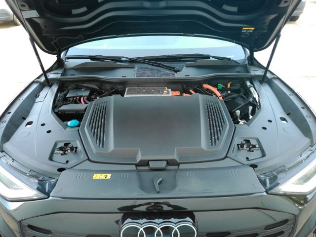 2024 Audi SQ8 e-tron Premium Plus quattro Plano TX